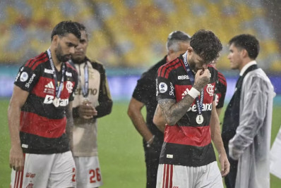 Após vice na Recopa, Léo Pereira revela cobrança interna no Flamengo