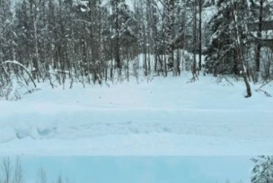 Giovanna Lancellotti e Gabriel David aproveitam viagem na neve