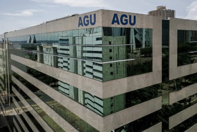 AGU defende que somente médicos podem realizar abortos legais