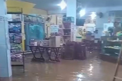 Chuvas deixam rastro de lama em Mangaratiba 