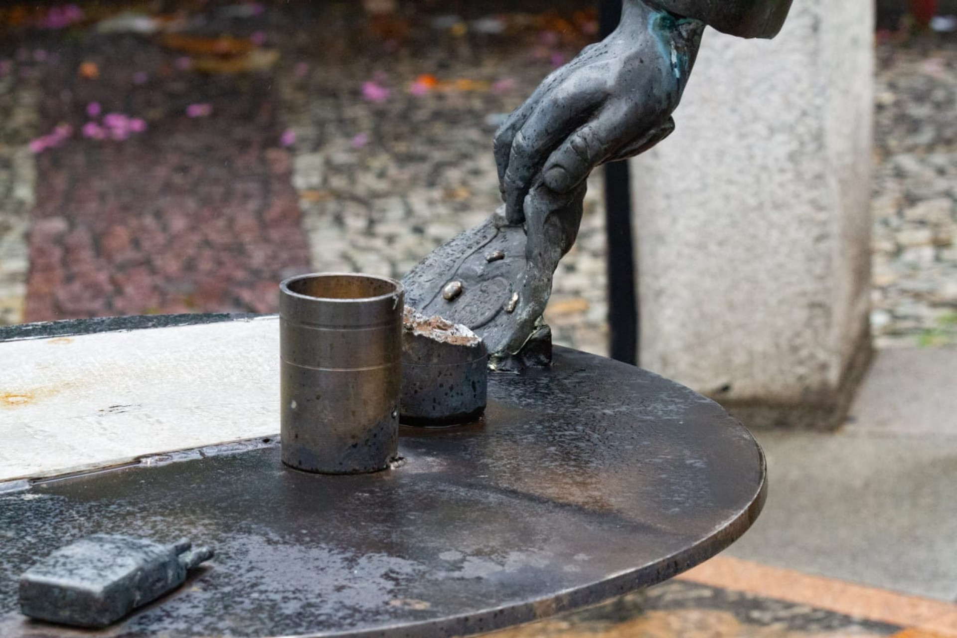 Monumento do compositor foi retirado para reparos e ainda não foi recolocado - Érica Martin / Agência O Dia