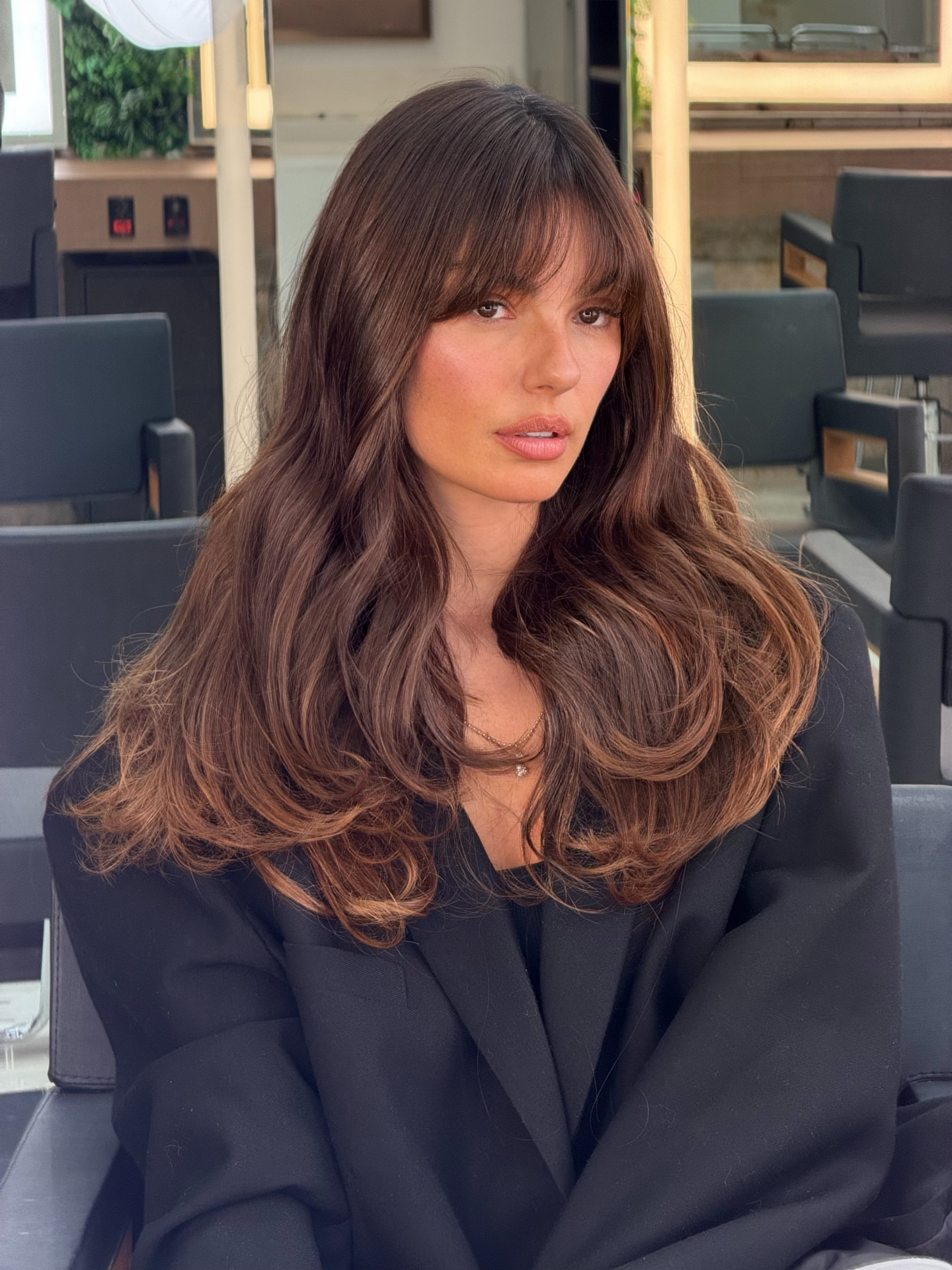 Isis Valverde coloca extensão capilar e surge com novo visual - Divulgação