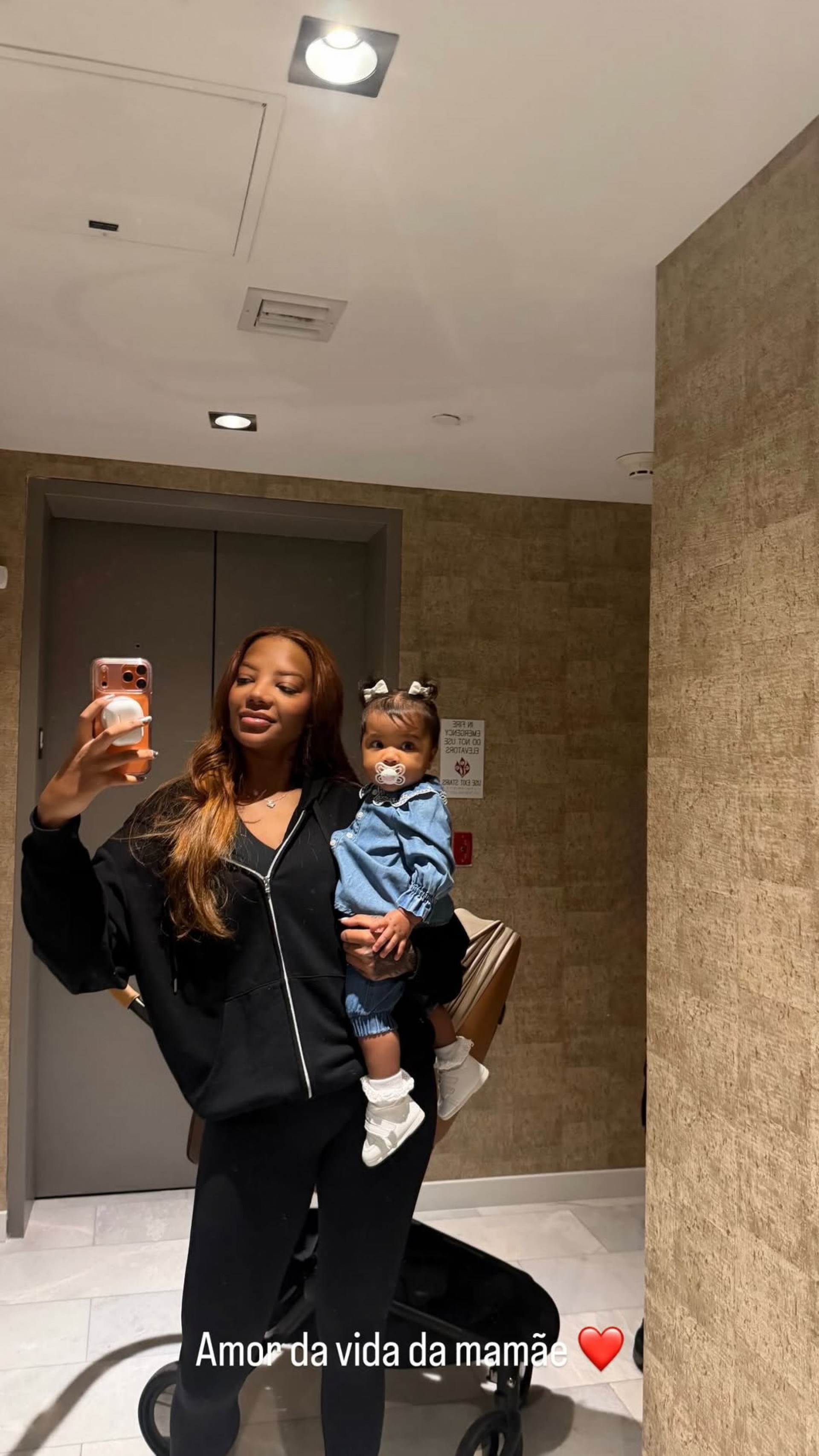 Ludmilla e a filha Zuri - Reprodução / Instagram