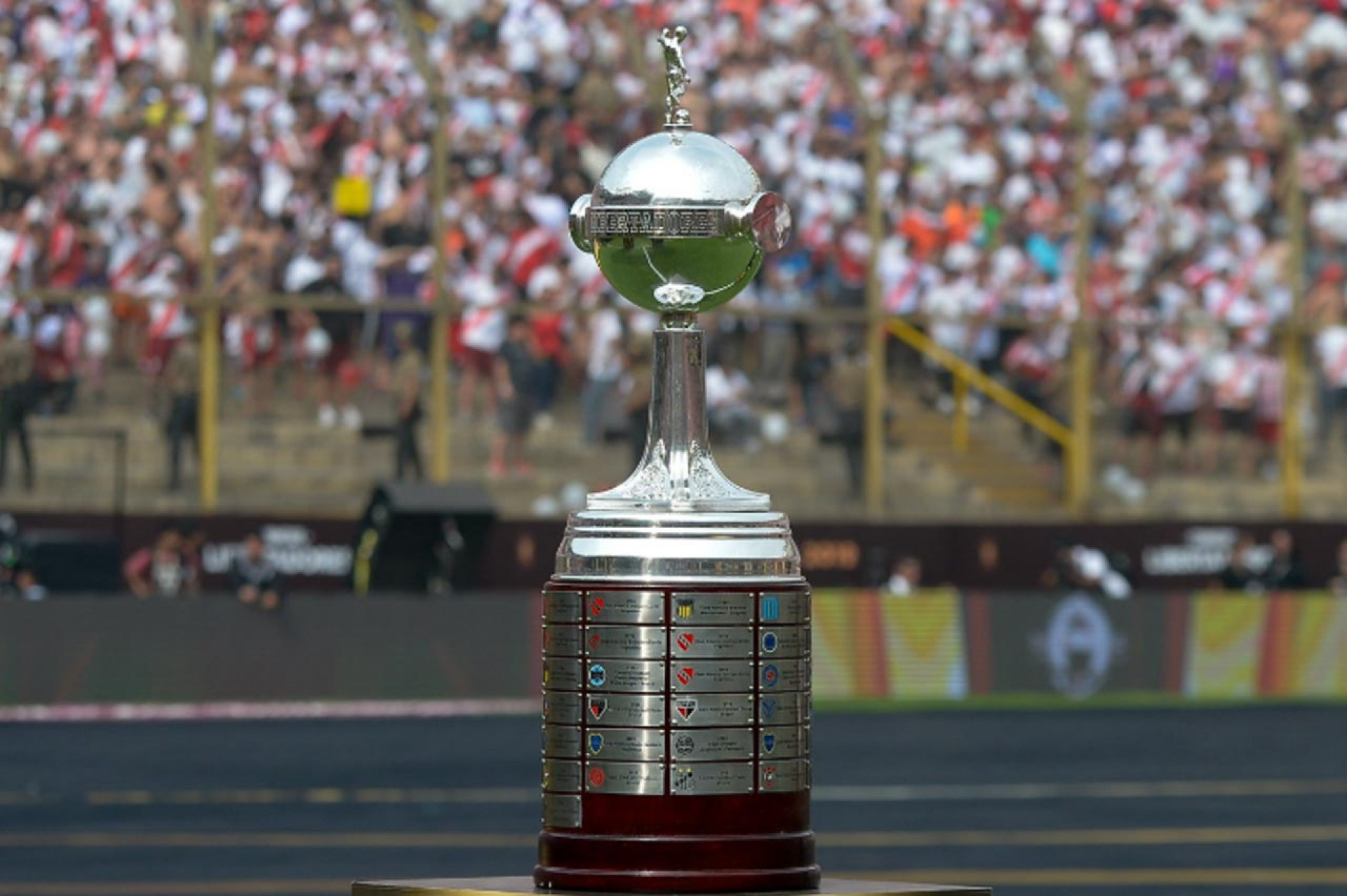 Conmebol define datas e hor&aacute;rios da terceira fase da Libertadores