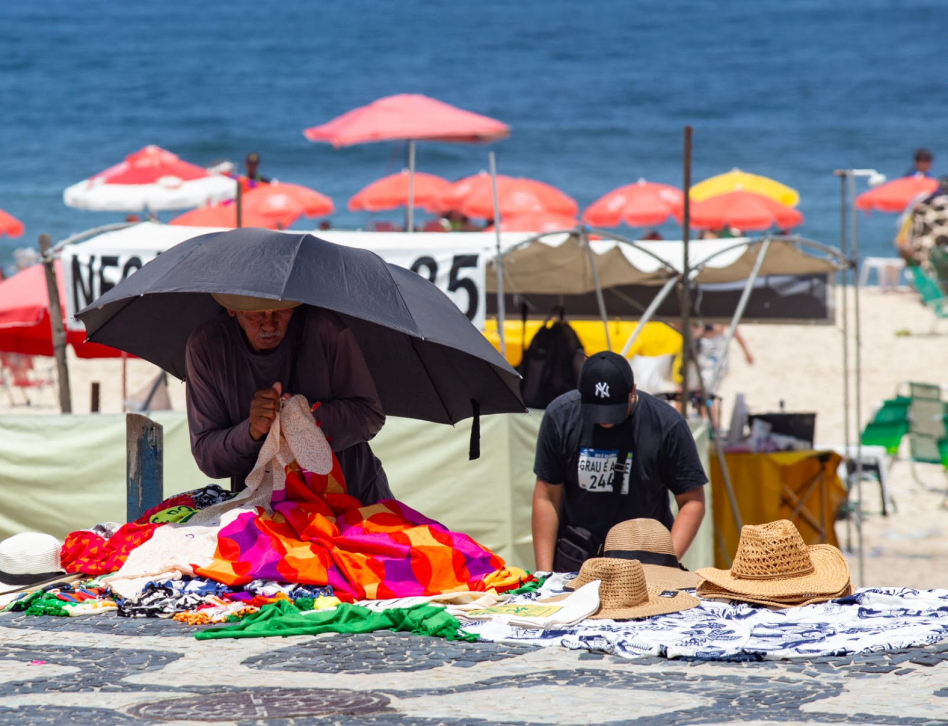 Praia de Ipanema ficou eternizada na canção de Tom Jobim e Vinícius de Moraes - Érica Martin / Agência O Dia