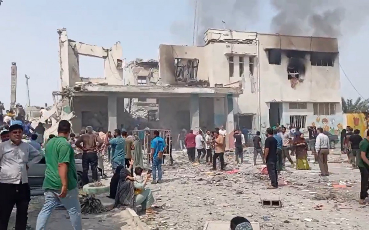 Ataque israelense a escola iraniana deixa dezenas de alunas mortas