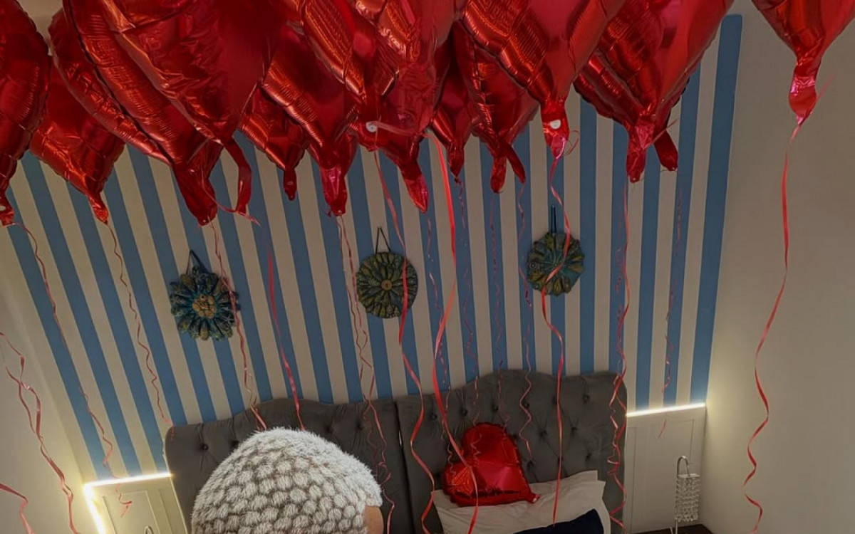 Vivi Noronha, ex de Poze do Rodo, &eacute; pedida em namoro por Da F&uacute;ria