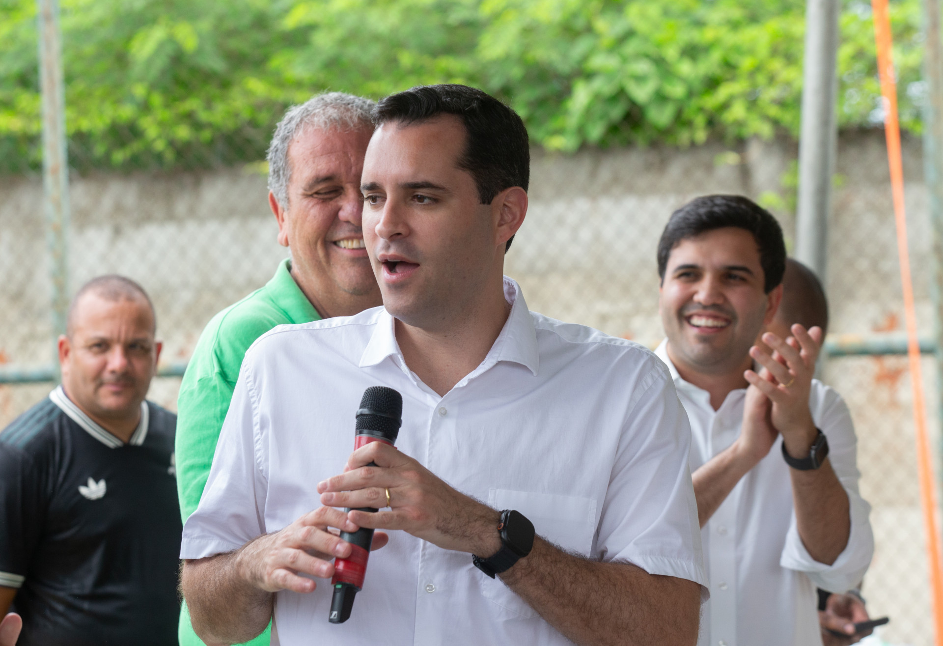 Vice-prefeito Eduardo Cavaliere acompanhou o in&iacute;cio das obras de drenagem nos condom&iacute;nios Villagio Campinho
 - &Eacute;rica Martin/Ag&ecirc;ncia O Dia