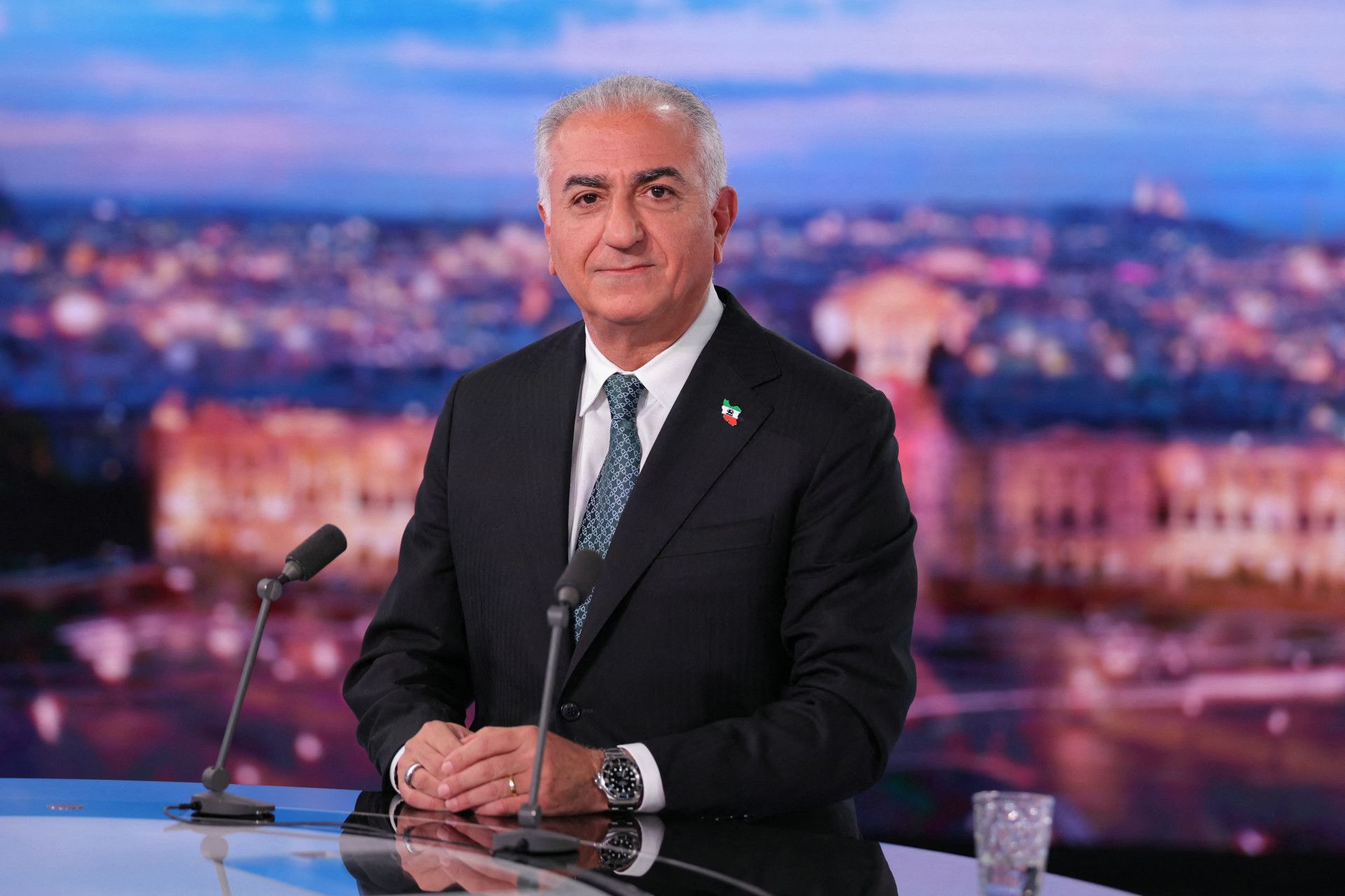 Reza Pahlavi, filho mais velho do &uacute;ltimo x&aacute; do Ir&atilde;  - AFP