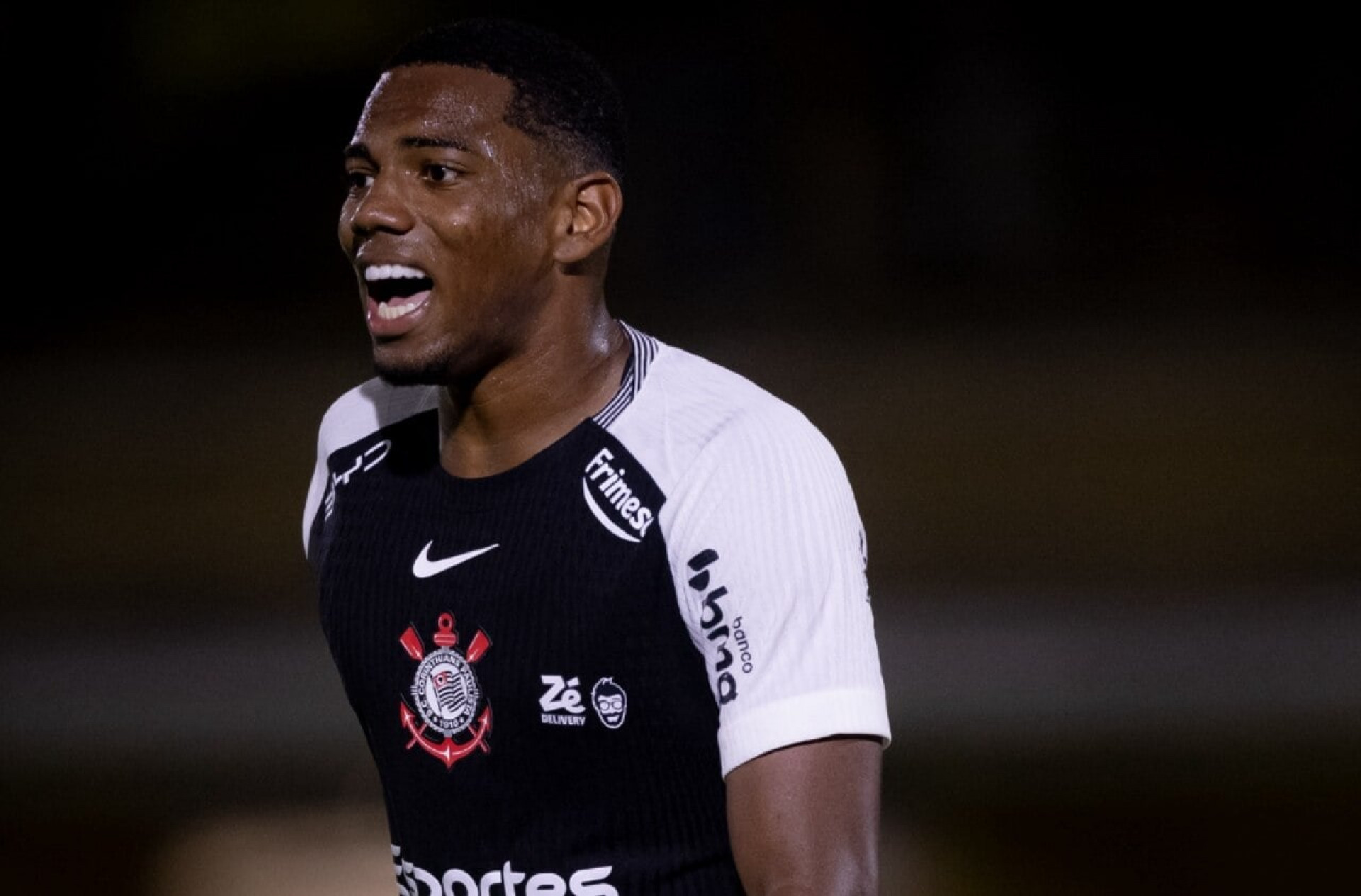 Corinthians encaminha venda de Andr&eacute; ao Milan por mais de R$ 100 milh&otilde;es
