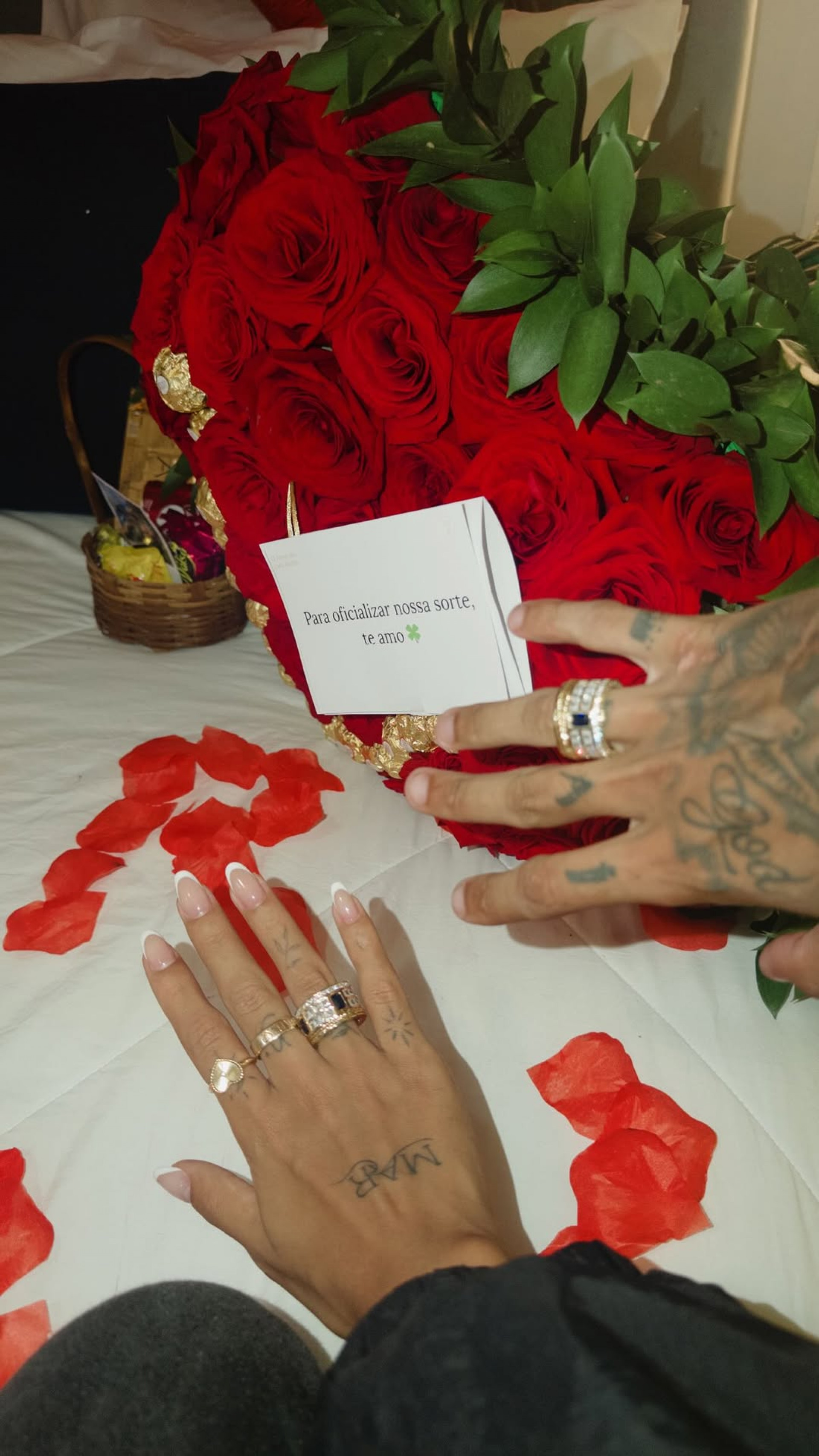 Vivi Noronha é pedida em namoro por Da Fúria - Reprodução / Instagram