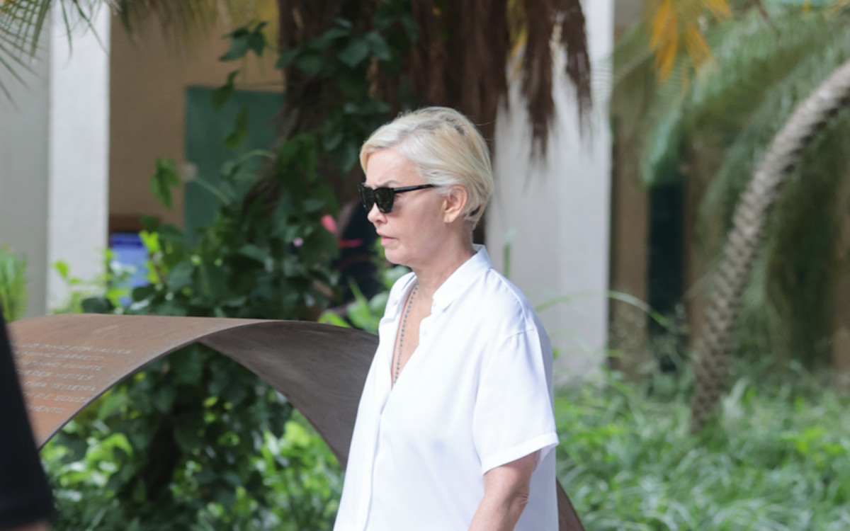 J&uacute;lia Lemmertz