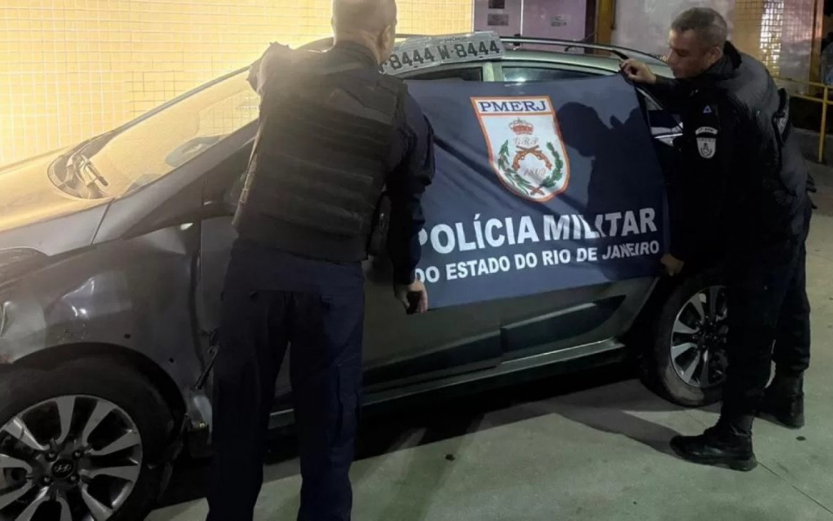 Carro roubado é recuperado