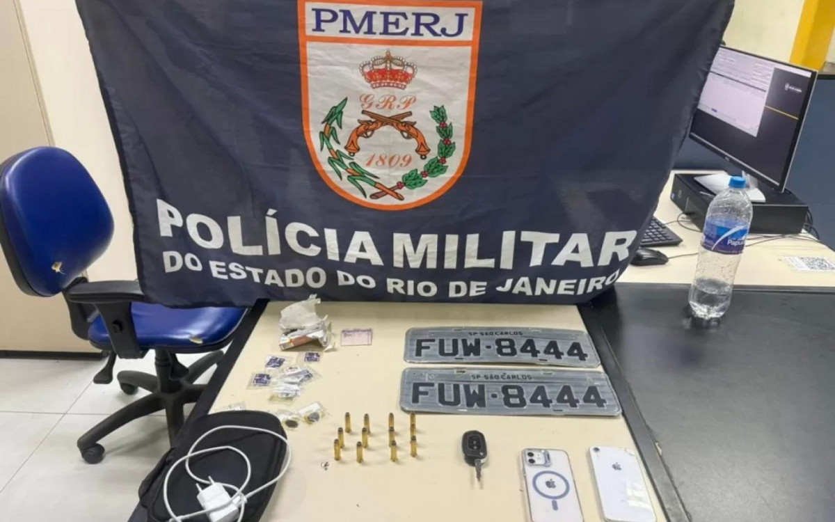 Carro roubado é recuperado