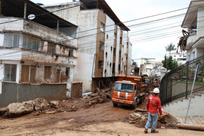Buscas por vítimas das chuvas são encerradas em Juiz de Fora