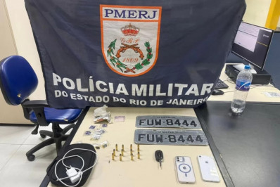 Carro roubado é recuperado e dupla acaba presa em Unamar, no 2º distrito de Cabo Frio