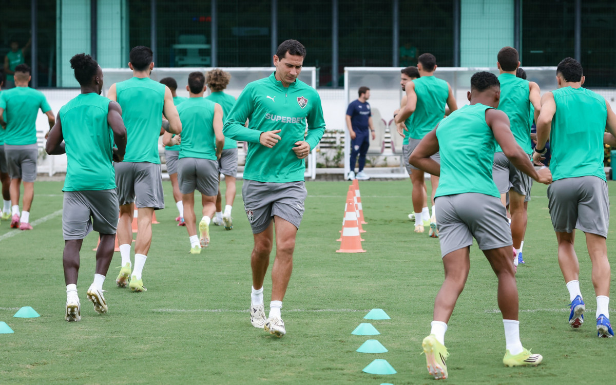 Ganso voltou a ser decisivo e marcou o gol que garantiu a classificação para a grande final do Carioca