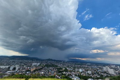 Chuvas de fevereiro colocam 2026 entre os anos mais chuvosos da história de Nova Iguaçu