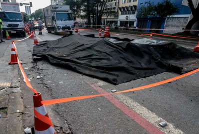Explosão abre cratera no Centro de São Paulo