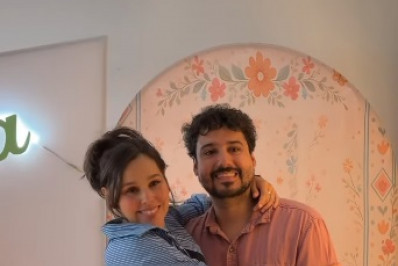 Thati Lopes e George Sauma mostram registros do chá de bebê da filha