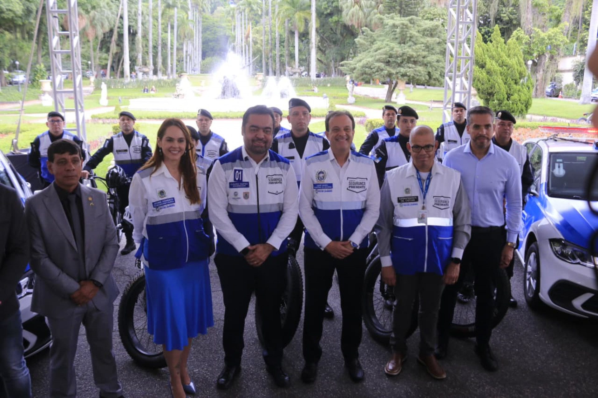 Cláudio Castro apresentou os novos veículos destinados às 59 bases do programa em todo o estado - Carlos Elias/ Agência O Dia