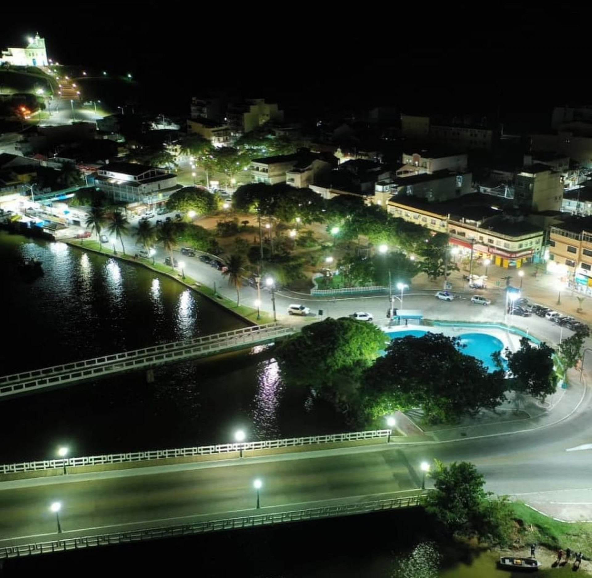 Saquarema já conta com 27 mil pontos de iluminação pública modernizados - Divulgação/Prefeitura de Saquarema