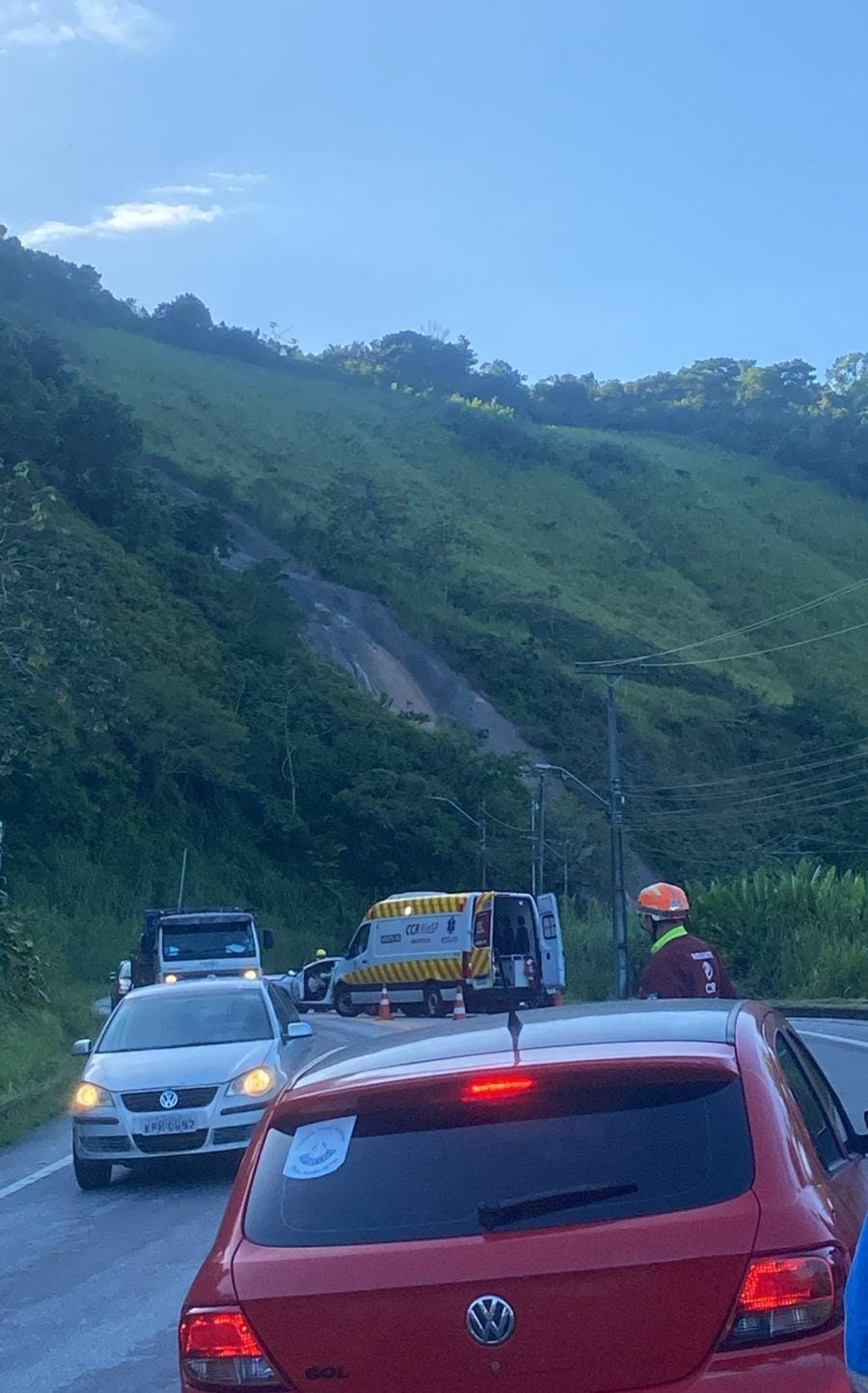 Acidente na Rio-Santos em Angra - Divulga&ccedil;&atilde;o