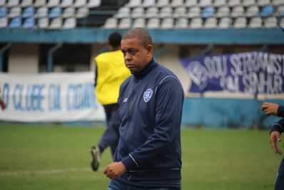 Silvestre dos Anjos será o treinador do Serrano para a temporada 2026