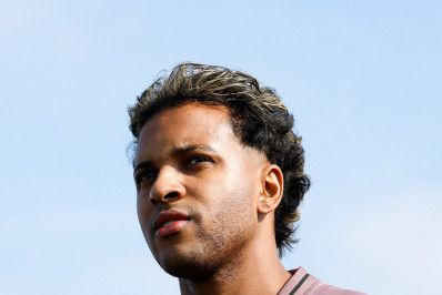 Rodrygo sofre grave lesão no joelho e está fora da Copa do Mundo