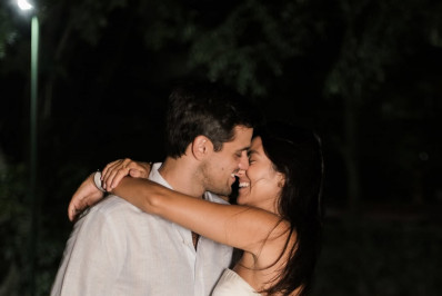 Felipe Simas celebra 14 anos com Mariana Uhlmann e ganha declaração: 'Muitas batalhas'