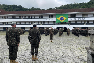 Batalhão Dom Pedro II incorpora 145 novos soldados