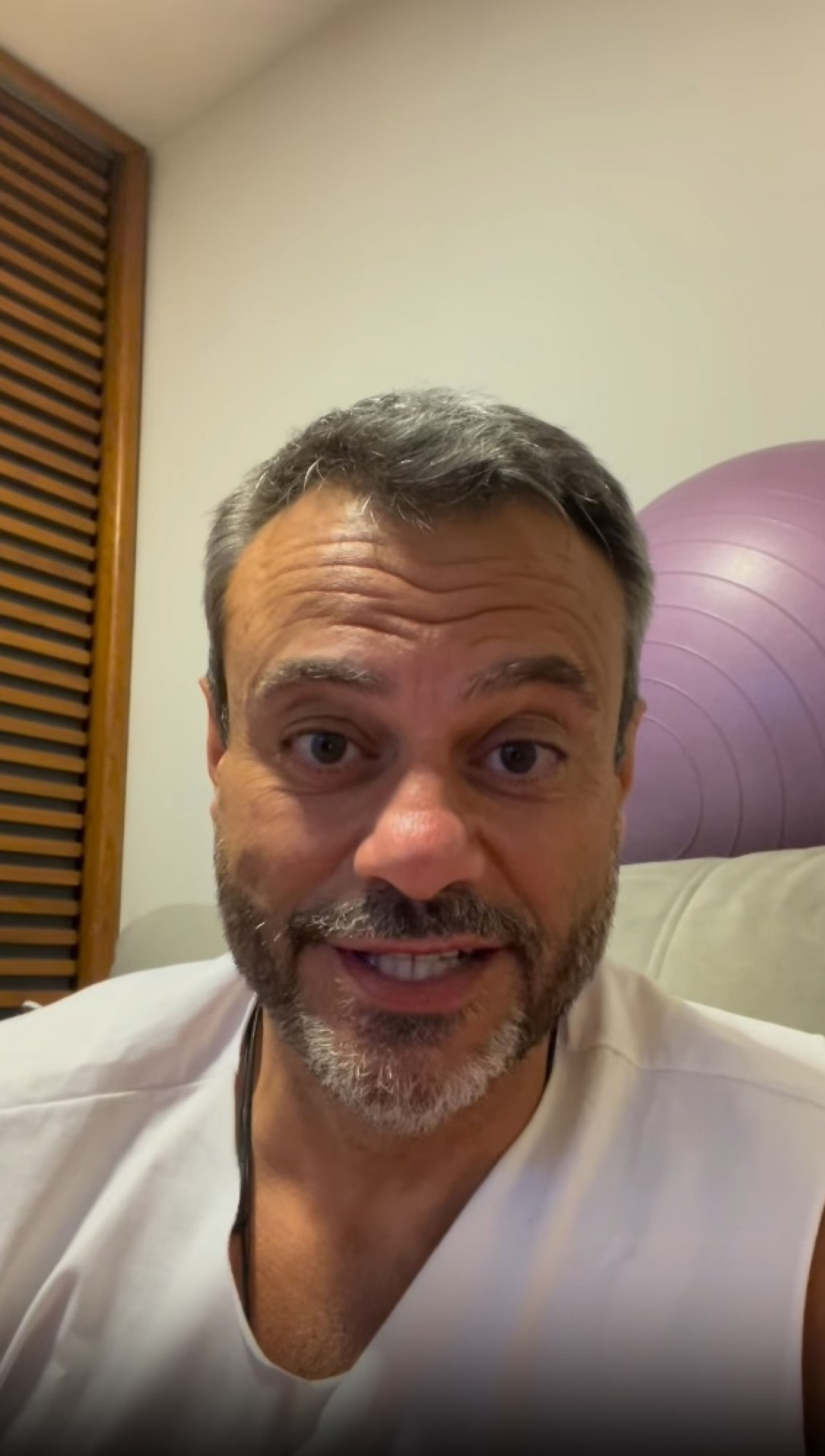 Eric Faria publicou vídeo detonando diretoria do Flamengo nesta terça-feira (3) - Reprodução / Instagram