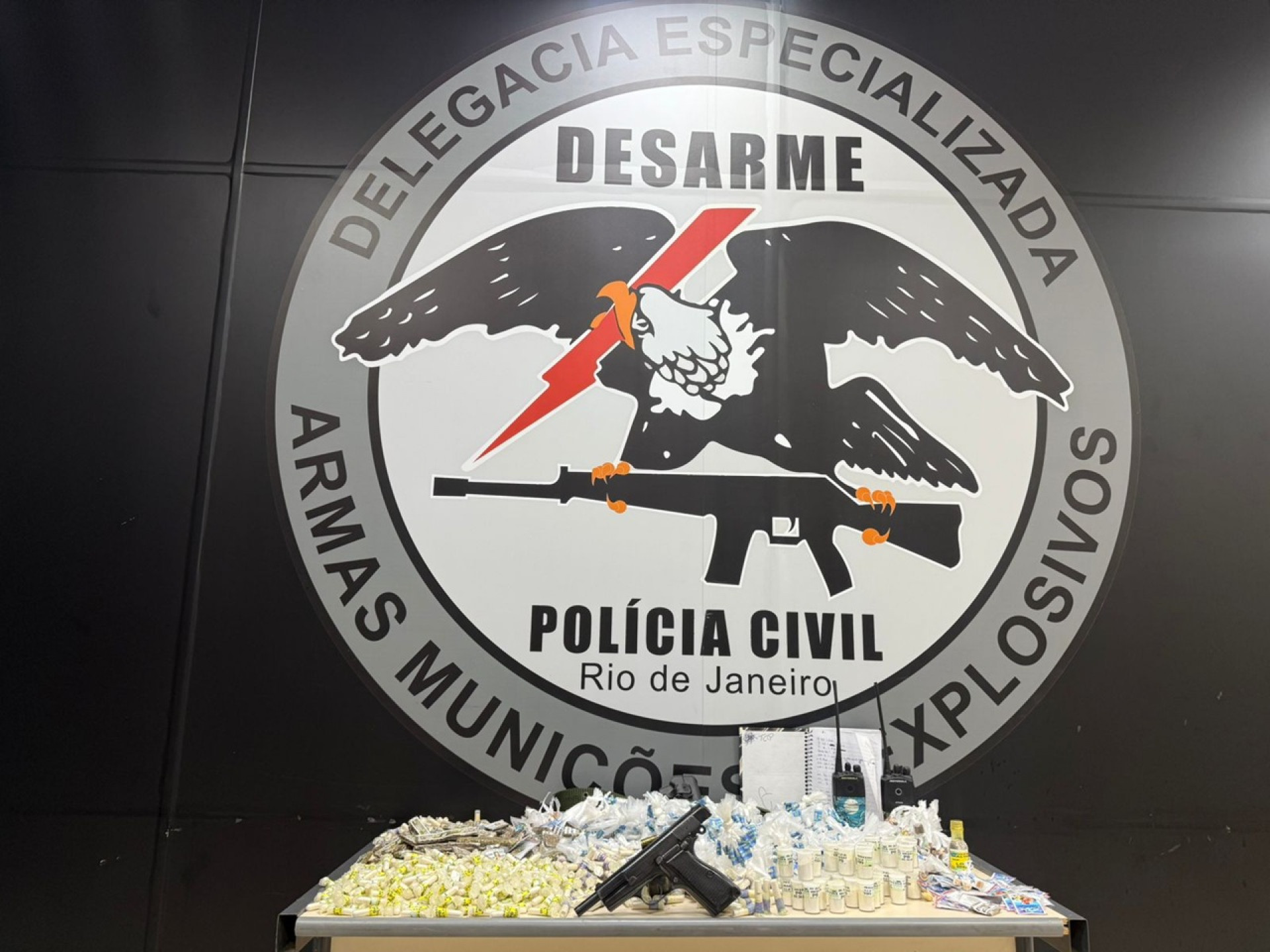 Material apreendido pelas equipes da especializada - Reprodu&ccedil;&atilde;o/WhatsApp