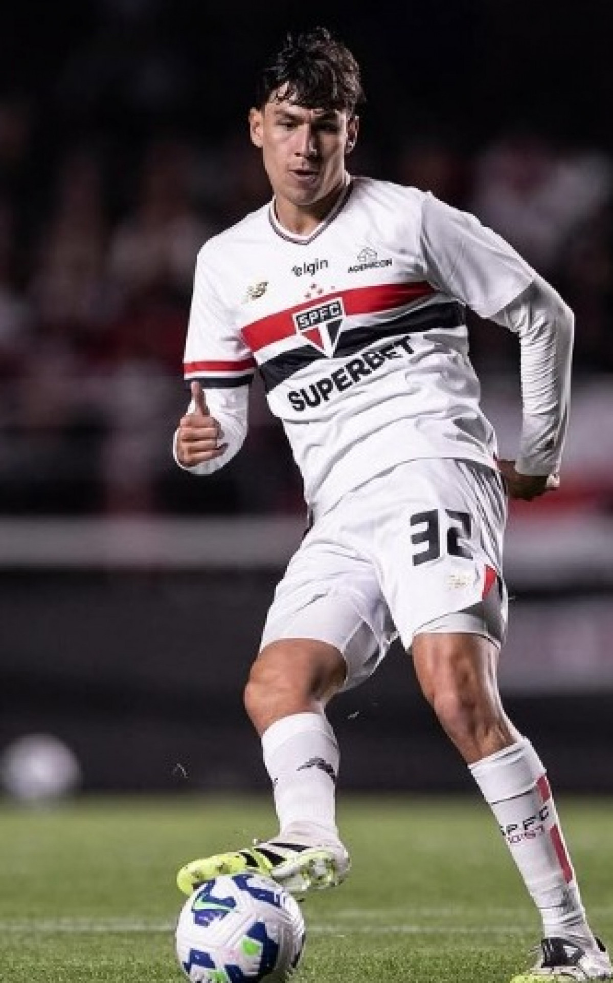 Nahuel Ferraresi em campo pelo São Paulo - Divulgação / São Paulo