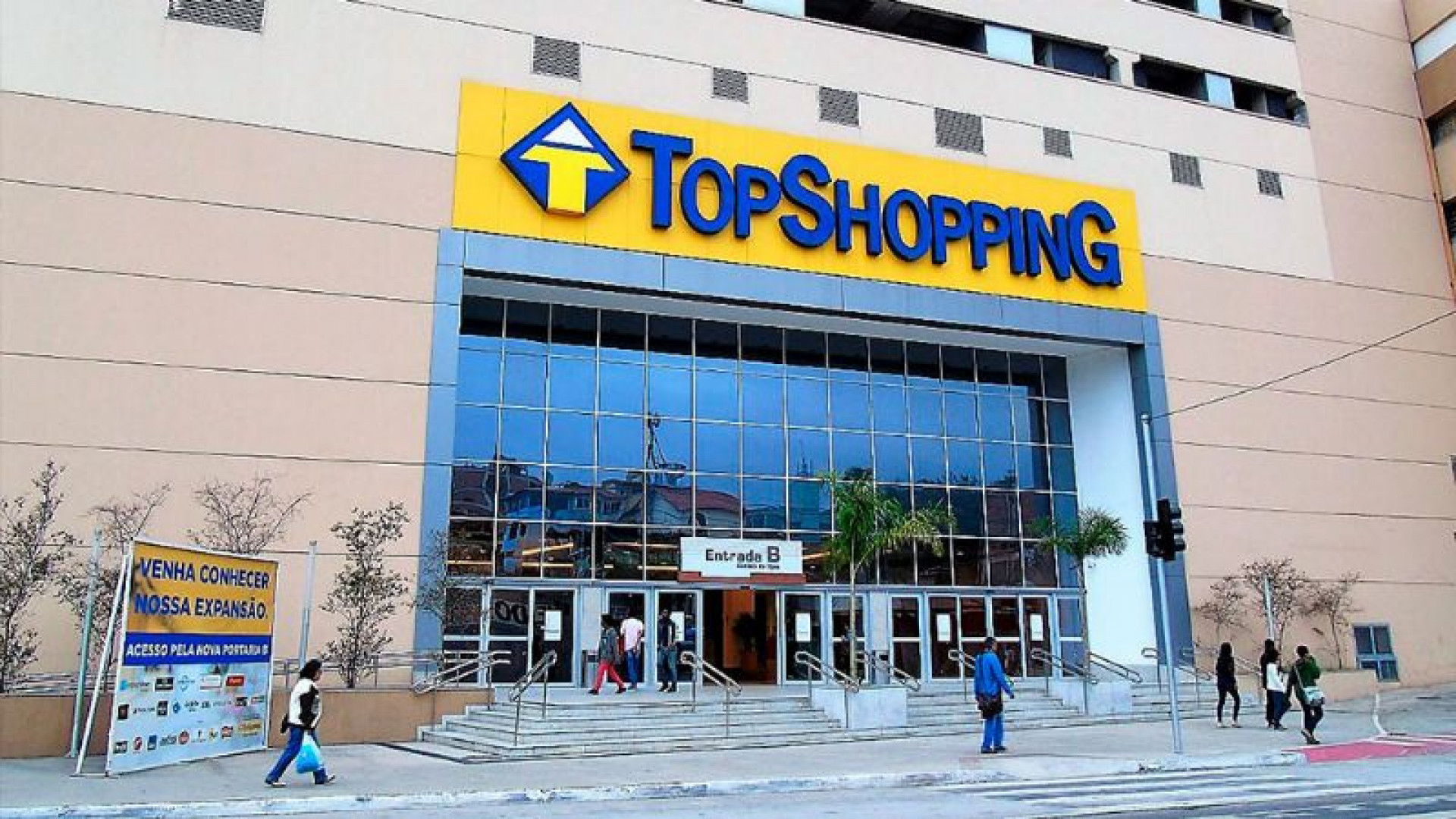Joalheria no Top Shopping, em Nova Igua&ccedil;u foi assaltada nesta ter&ccedil;a-feira (3)