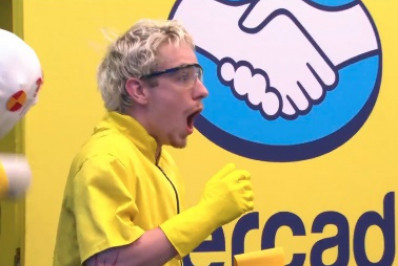 Veja a reação de Juliano Floss ao encontrar Breno no 'Quarto Secreto' 