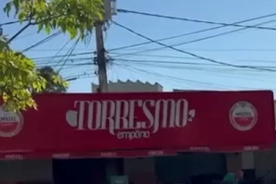 Incêndio atinge restaurante na Passagem, em Cabo Frio