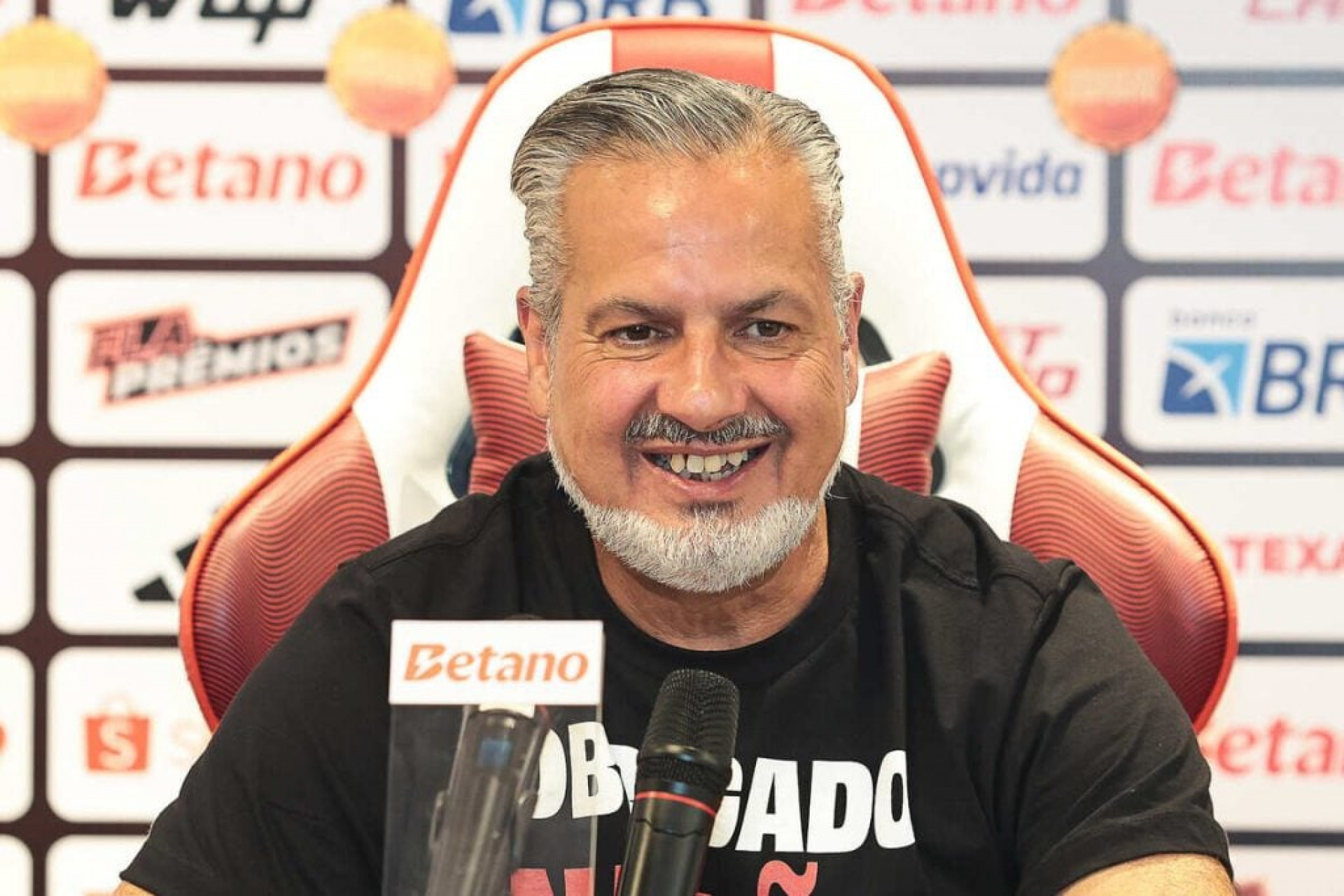 Jos&eacute; Boto balan&ccedil;a no cargo ap&oacute;s demiss&atilde;o de Filipe Lu&iacute;s