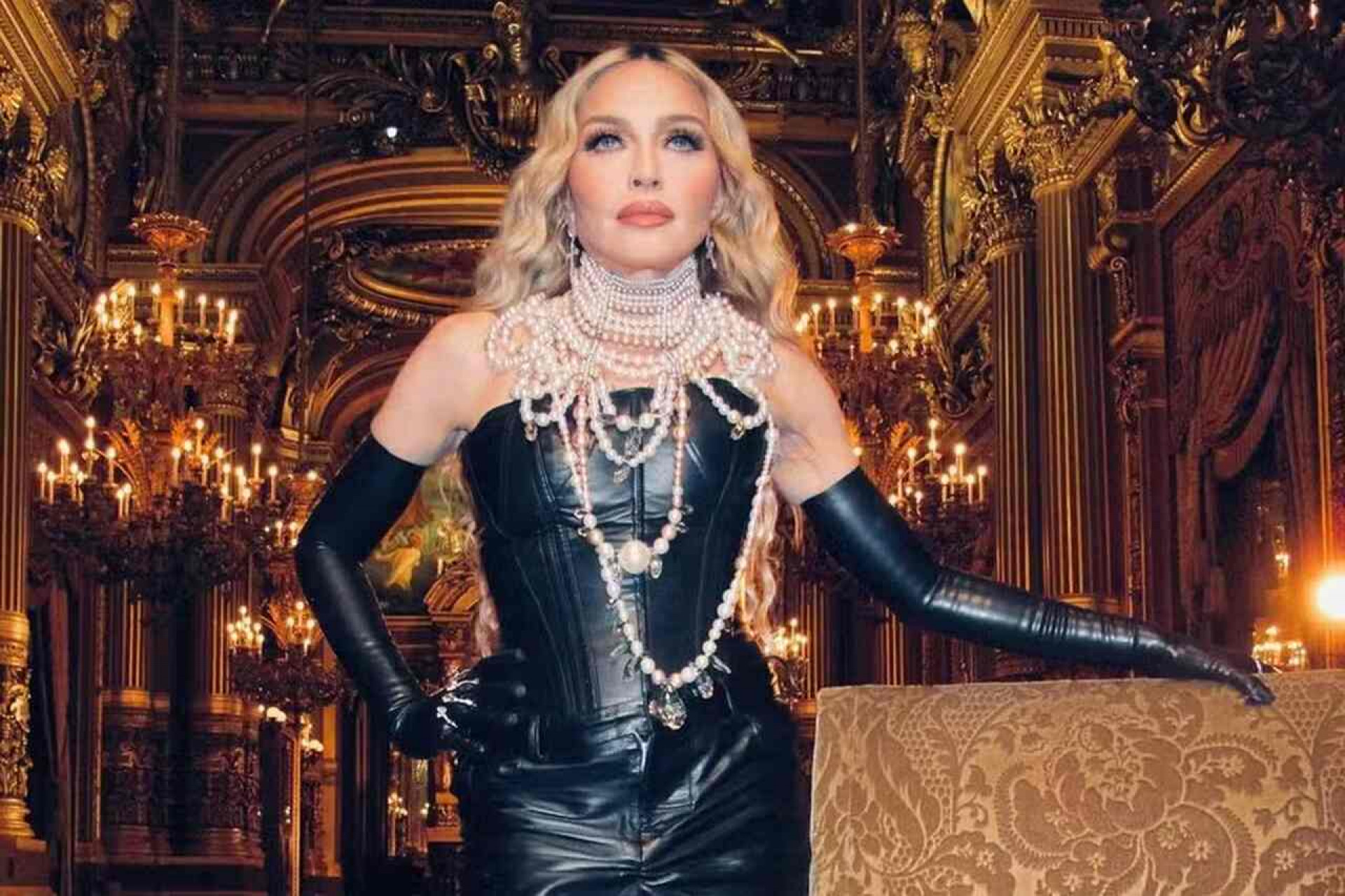 Presidenta do Celta pede para Madonna devolver camisa que ganhou de presente