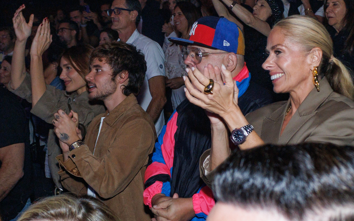 Sasha, João Lucas e Adriane Galisteu aplaudem de pé espetáculo \'Tina Turner, O Musical\'