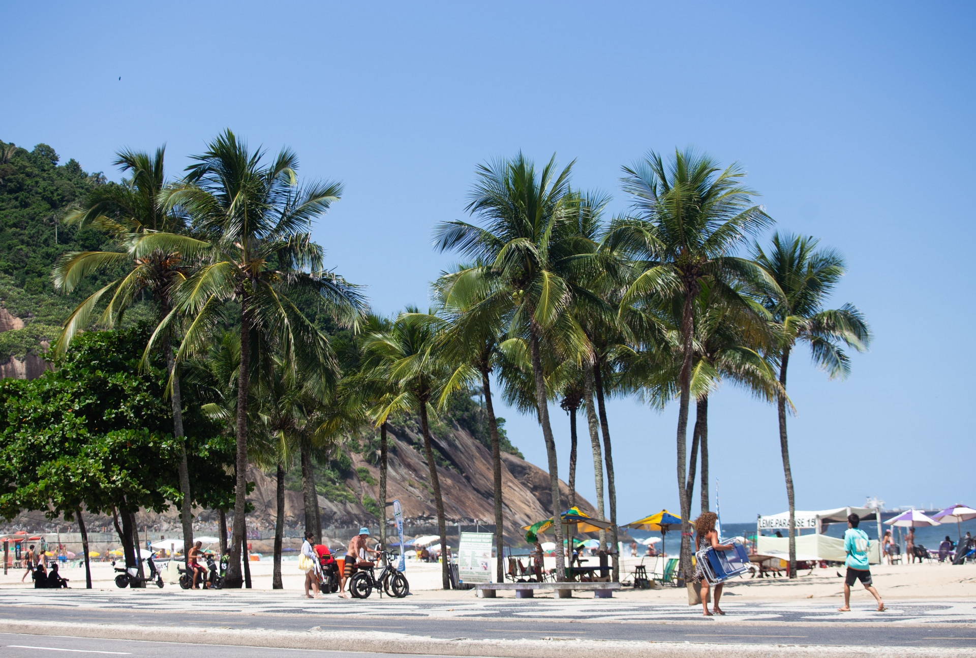 Movimenta&ccedil;&atilde;o na praia do Leme - &Eacute;rica Martin/Arquivo Ag&ecirc;ncia O Dia 