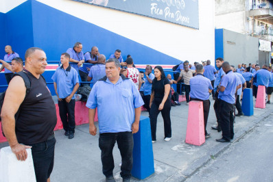 Motoristas de ônibus fazem paralisação na Ilha do Governador; veja linhas afetadas