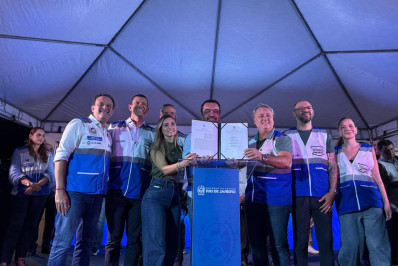 Cláudio Castro entrega base de segurança em Búzios e Alexandre Martins sinaliza apoio