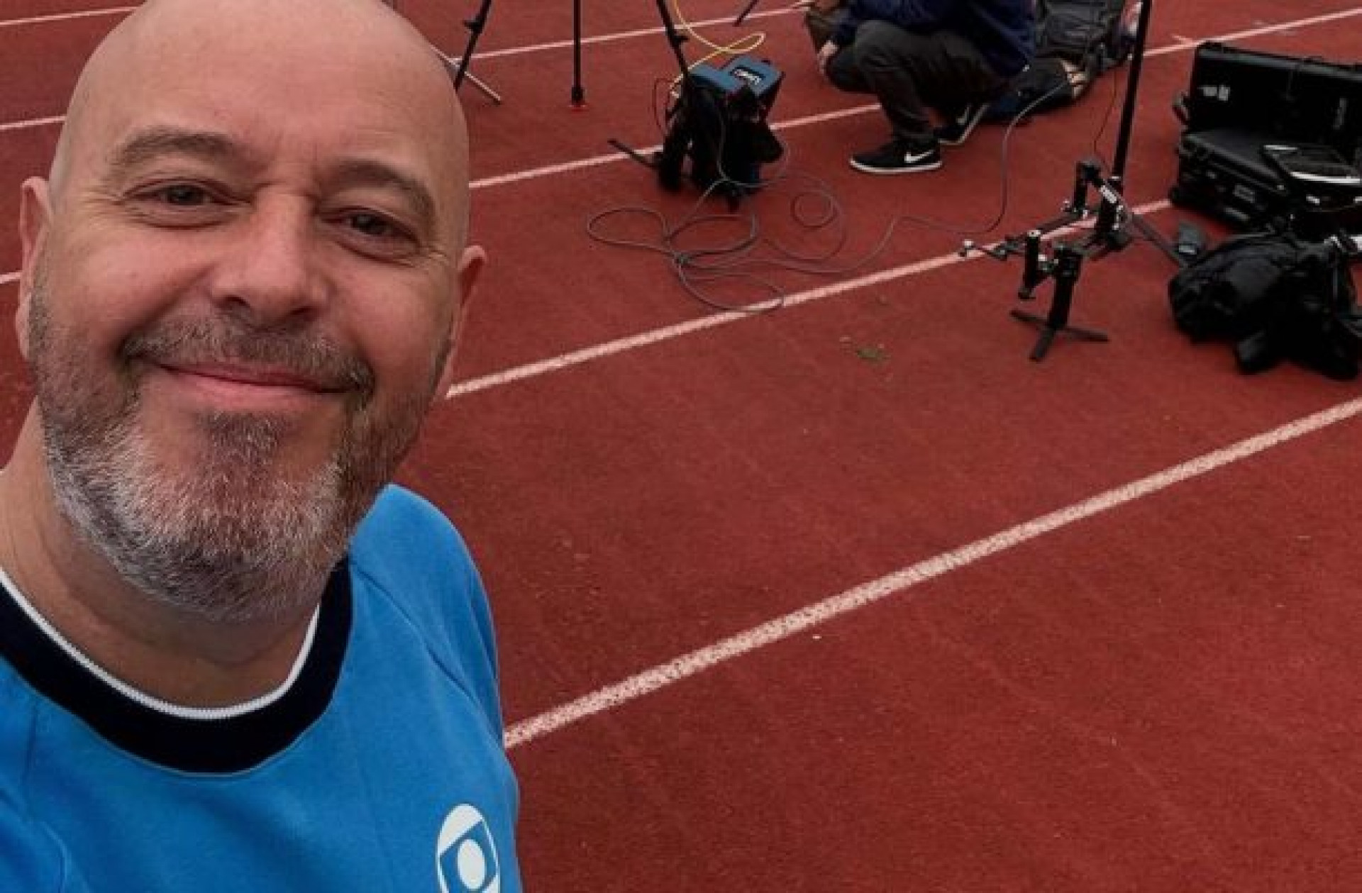 Alex Escobar anuncia cirurgia e se afasta temporariamente da Globo: “Luta”