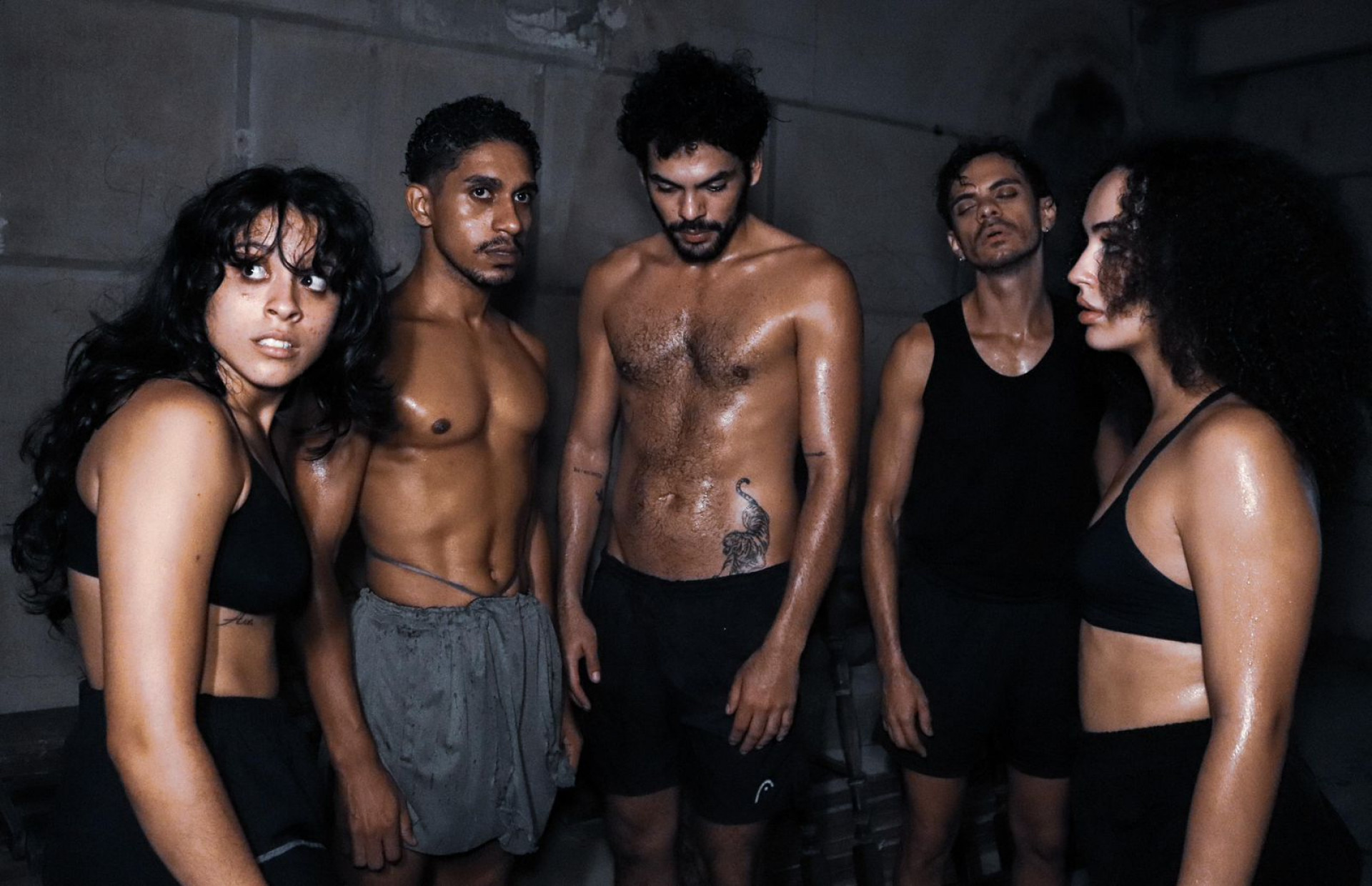 Espetáculo 'CarniSal' reúne teatro, performance, dança e mais - Divulgação / Thaina Farias