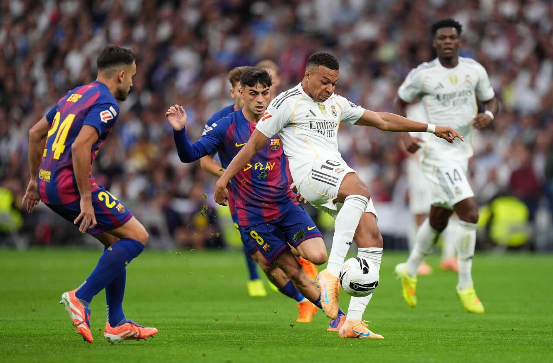 LaLiga planeja uma rodada completamente “retr&ocirc;” com camisas hist&oacute;ricas