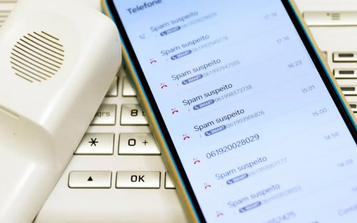 Instituição alerta que nenhum funcionário de banco liga para clientes a fim de pedir dados financeiros