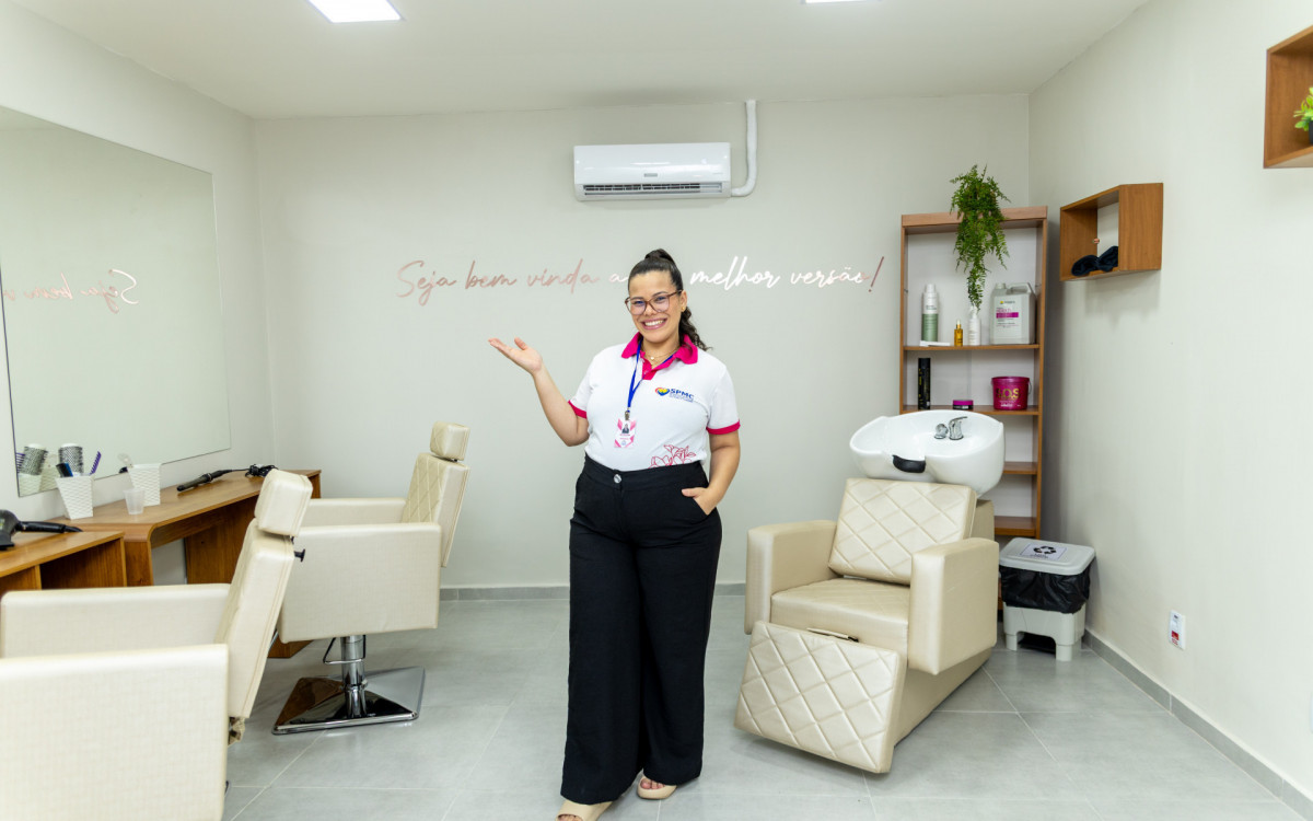 Mag&eacute; inaugura Secretaria da Mulher e Casa da Mulher com cursos - Divulga&ccedil;&atilde;o