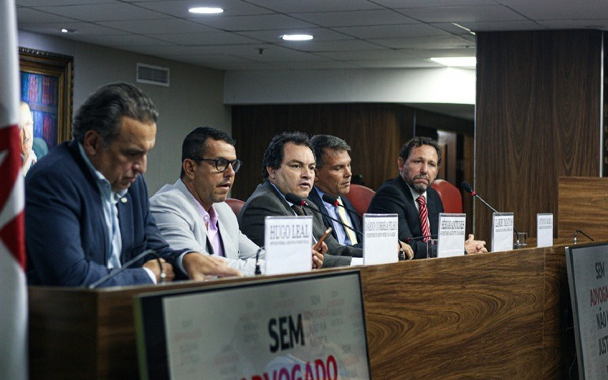 Debate tratou a regulamentação da profissão de professor e de instrutor de lutas e artes marciais