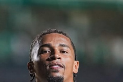 Ex-Fluminense marca dois gols em goleada na Copa do Brasil